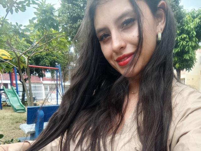 MadissonFontaine - Porno na żywo i seks kamera - 22215757