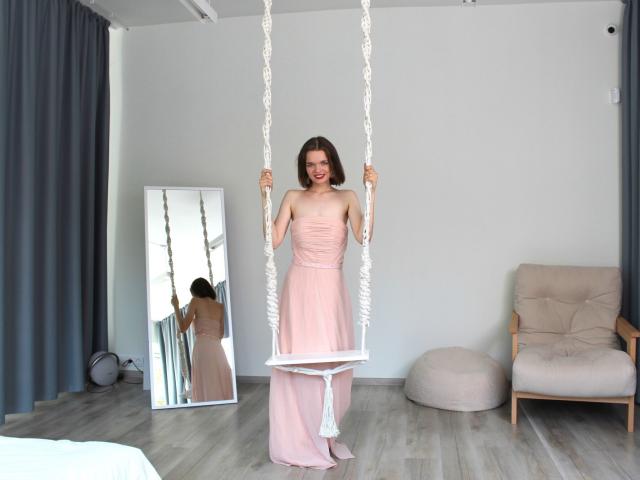 DaylinaLops - פורנו בשידור חי ומצלמת סקס - 22215889