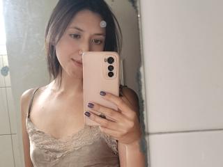 MiaGarcia - Live porn &amp; sex cam - 22216681
