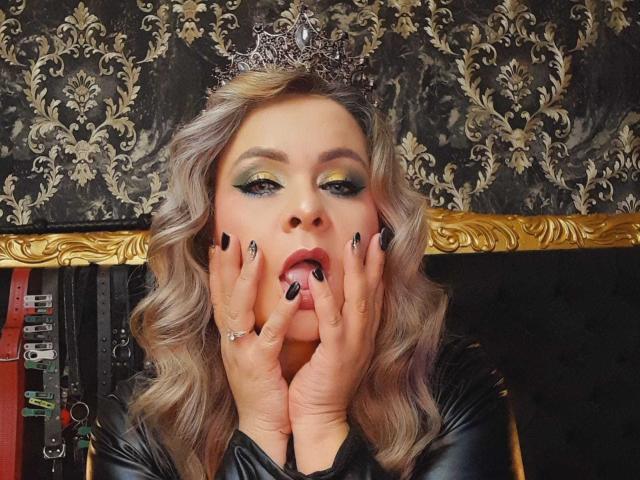 VictoriiaGray - Live porn &amp; sex cam - 22222637