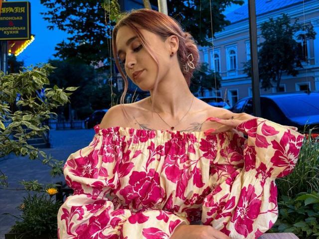 Izida - Live porn &amp; sex cam - 22223505