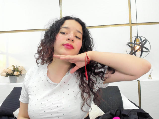 VenusCream - Sexe cam en vivo - 22225601