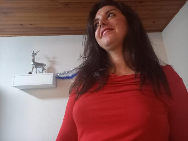 LaFrancaiseJessy - Live porn &amp; sex cam - 22235137