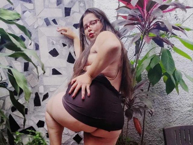 LillyBigTtock - Sexe cam en vivo - 22236137