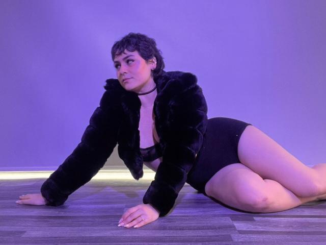 IsabelaCooper - сексуальная веб-камера в реальном времени - 22237225