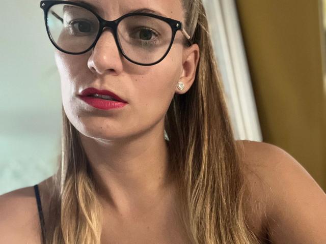 NikitaNiky-hot - Sexe cam en vivo - 22241117