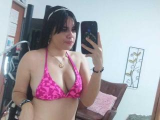 VickyPinzon - Live porn &amp; sex cam - 22241329