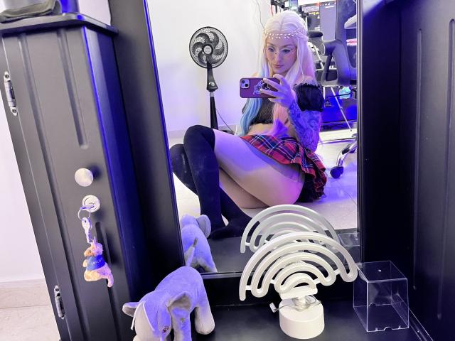 LyssaRou - Live porn &amp; sex cam - 22241569