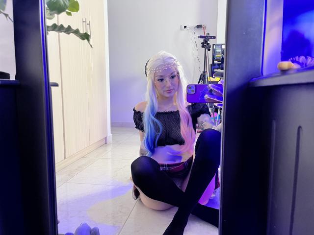 SarahRousen - Live sex cam - 22241573