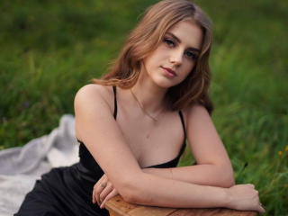 MilanaMillinois - Live sex cam - 22242121