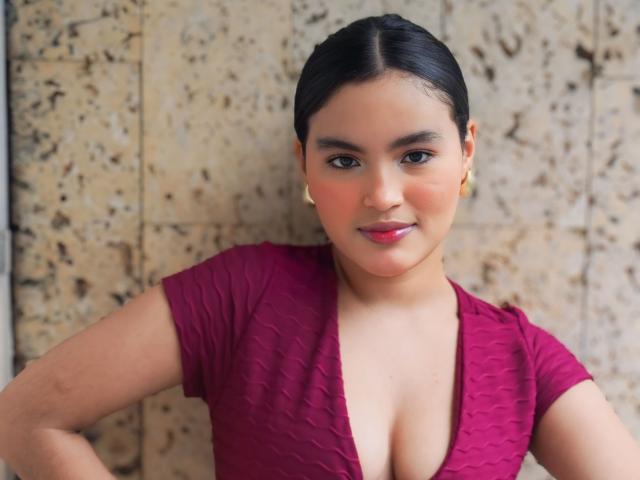 MiiaPalmer - Élő pornó és szexkamera - 22243141