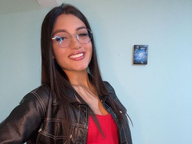 AfroditaShalom - Camera khiêu dâm &amp; quyến rũ trực tiếp - 22245557