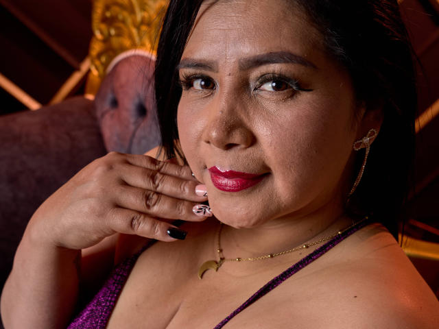 RousseBellaX - Live Sex Cam - 22245617