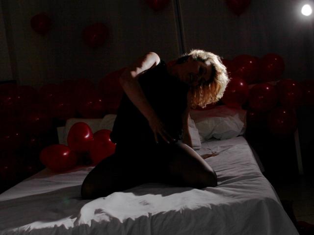 HornyMadamForU - Live porn &amp; sex cam - 2224620