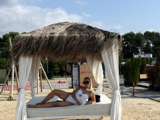 AmandaSexyLady - Live Sex Cam - 22250413
