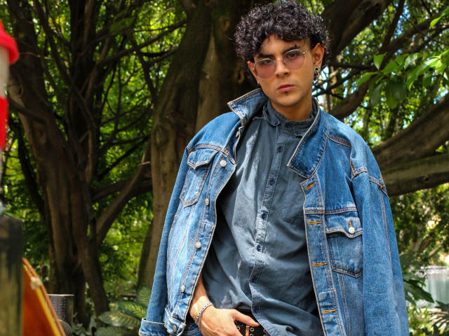 Mordekai - Camera khiêu dâm &amp; quyến rũ trực tiếp - 22253065