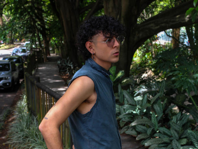 Mordekai - Sexe cam en vivo - 22253077