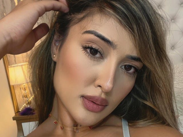 MaeCollins - Live sex cam - 22255849