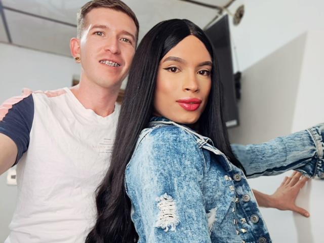 CoupleSensualHot - Camera khiêu dâm &amp; quyến rũ trực tiếp - 22259001