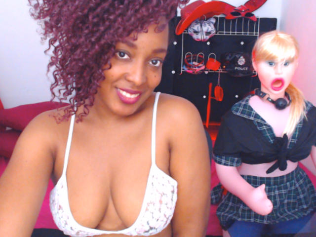 ChelseyeBonny - сексуальная веб-камера в реальном времени - 22259725