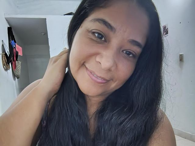 CristalCurvy - Live porn &amp; sex cam - 22263913