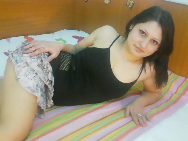 LatinaFontaineSquirt - Sexe cam en vivo - 2226456