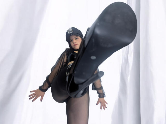 EmilyStonnes - Camera khiêu dâm &amp; quyến rũ trực tiếp - 22265941