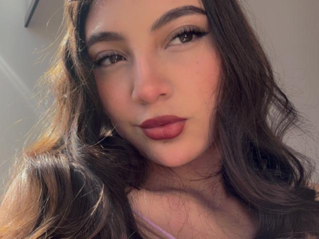 DianaFernandezz - Live porn &amp; sex cam - 22270809