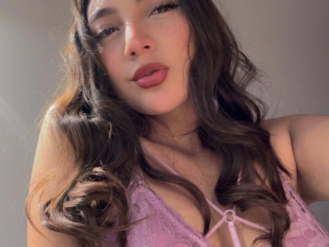DianaFernandezz - Live sex cam - 22270813