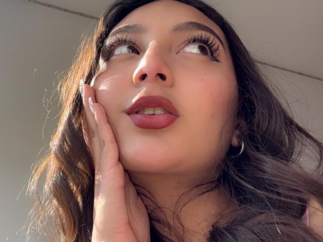 DianaFernandezz - 라이브 포르노 &amp; 섹스 캠 - 22270921