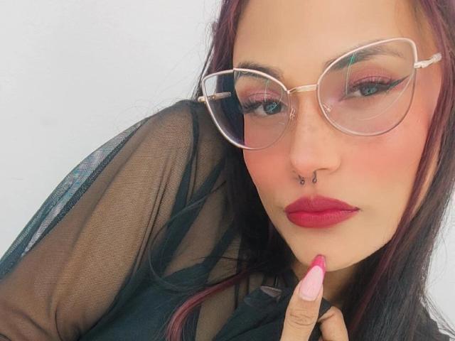 MelisaSavino - Live porn &amp; sex cam - 22274813