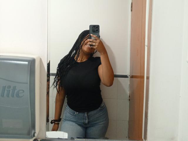 CindyRousse - Live sex cam - 22276677