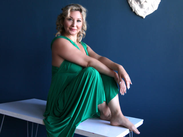 SvetaGold - Live porn &amp; sex cam - 22276913