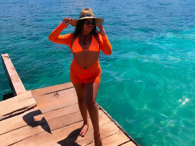 Alyssasyyn - сексуальная веб-камера в реальном времени - 22278969