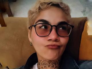 AnaRoa - Live porn &amp; sex cam - 22281093
