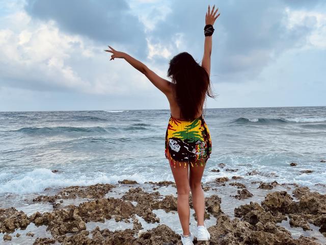 AmelieMuller - сексуальная веб-камера в реальном времени - 22290013