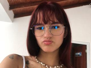 MelodyMansson - Live porn &amp; sex cam - 22294873