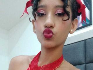 KathiaWilis - Live porn &amp; sex cam - 22295081