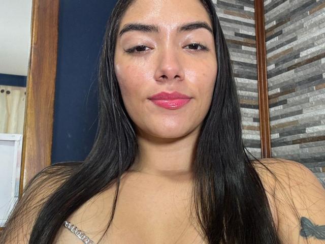 SharonKlart - Élő pornó és szexkamera - 22295393