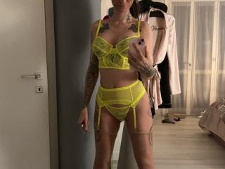 RebyTsg - Live porn &amp; sex cam - 22297421