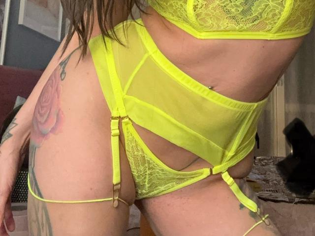 RebyTsg - Live porn &amp; sex cam - 22297433