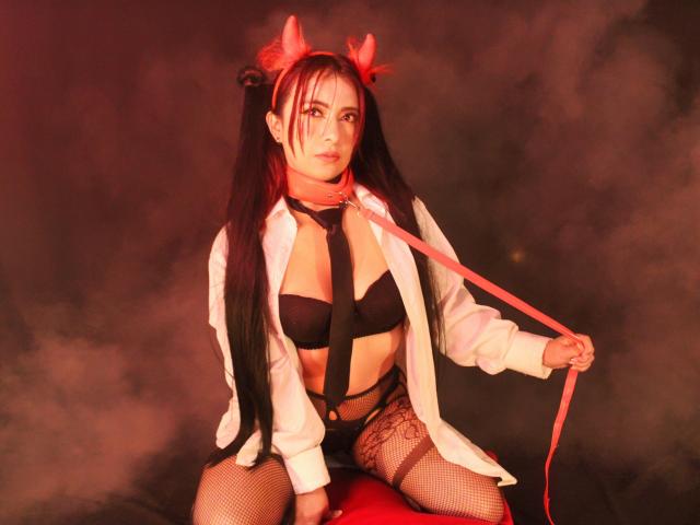 AnaGerald - Live porn &amp; sex cam - 22298821