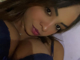 LauanaWoah - Live porn &amp; sex cam - 22300837