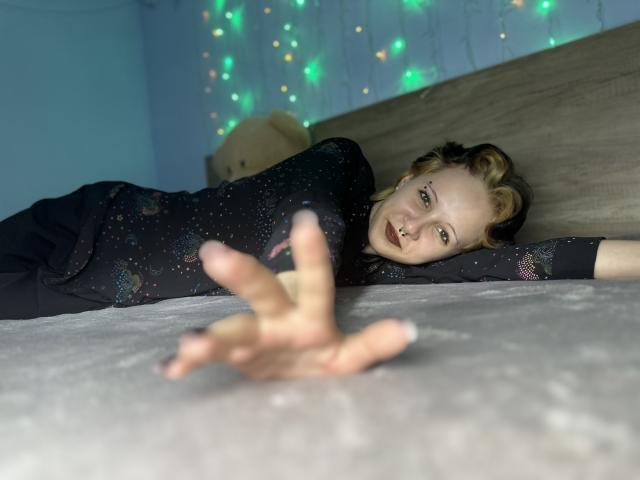 SibbyNifsa - Live porn &amp; sex cam - 22309001