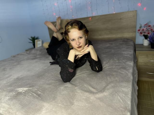SibbyNifsa - Live porn &amp; sex cam - 22309037