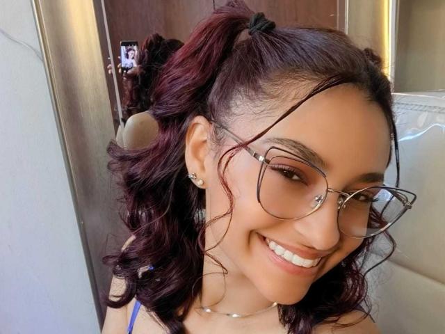 Ameliebx - Live porn &amp; sex cam - 22309645