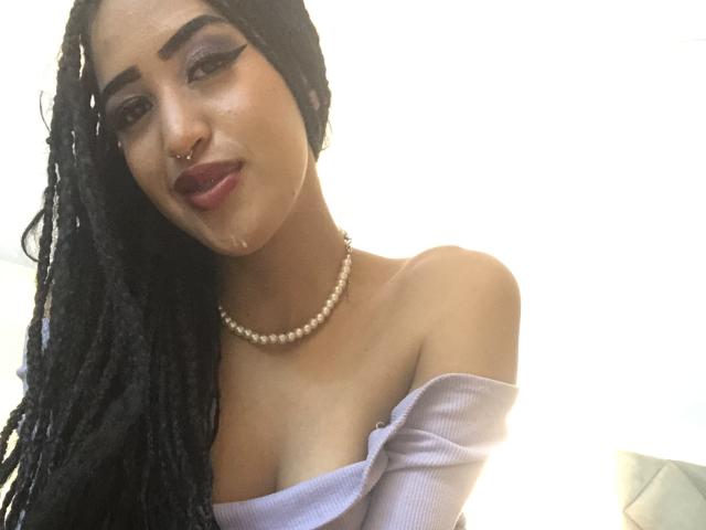 MichellDiaz - Live sex cam - 22322453