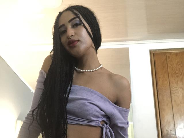 MichellDiaz - Live Sex Cam - 22322473