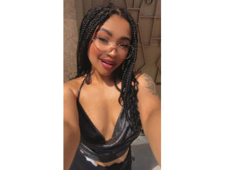 DionneRosse - сексуальная веб-камера в реальном времени - 22327065