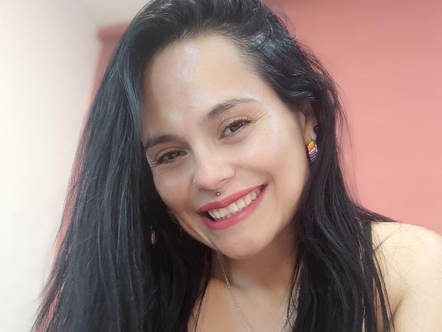 CharlotteCrofort - Live sex cam - 22328505